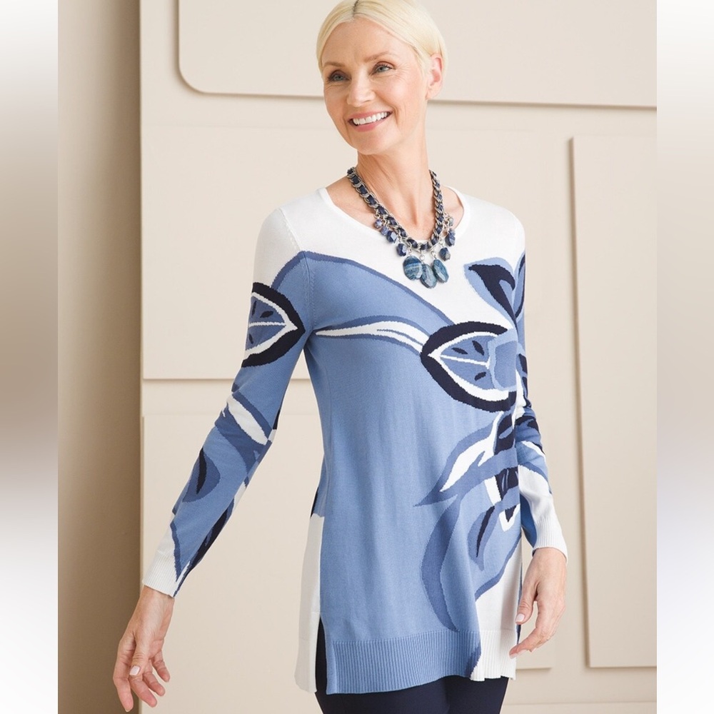 Chico's Abstract Blue and Cream Sweater